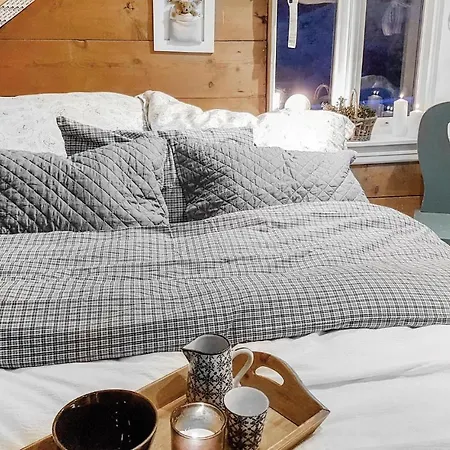 度假居 3 Bedroom Lovely In Vikanes